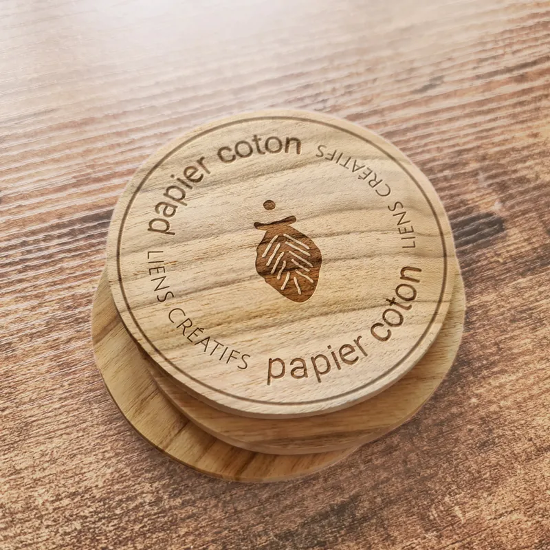 medaille bois papier coton